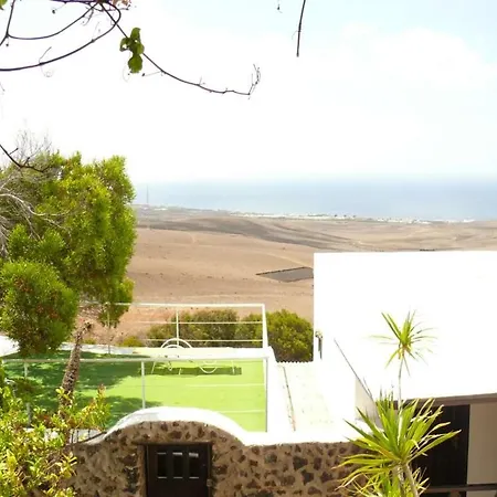 Willa Sleeps 8 Pool Wifi