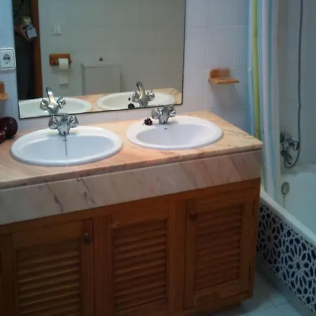Sleeps 8 Pool Wifi *