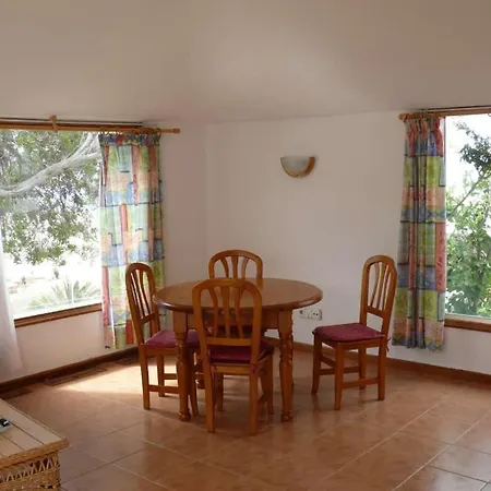 Sleeps 8 Pool Wifi *